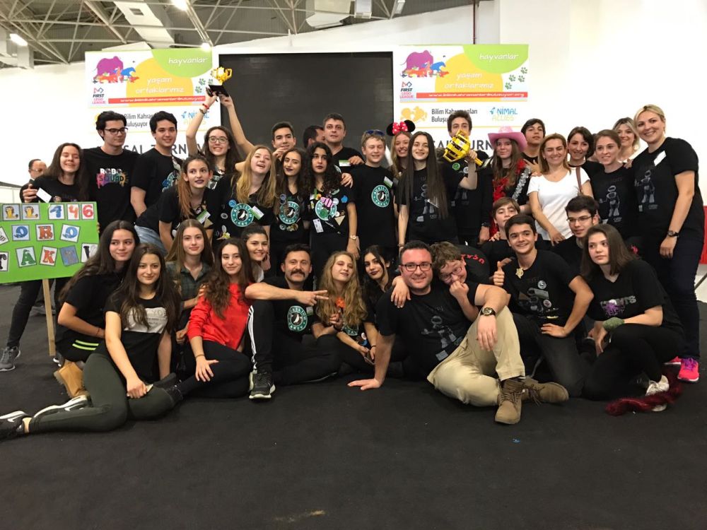 FLL Türkiye Şampiyonu Takev Okulları