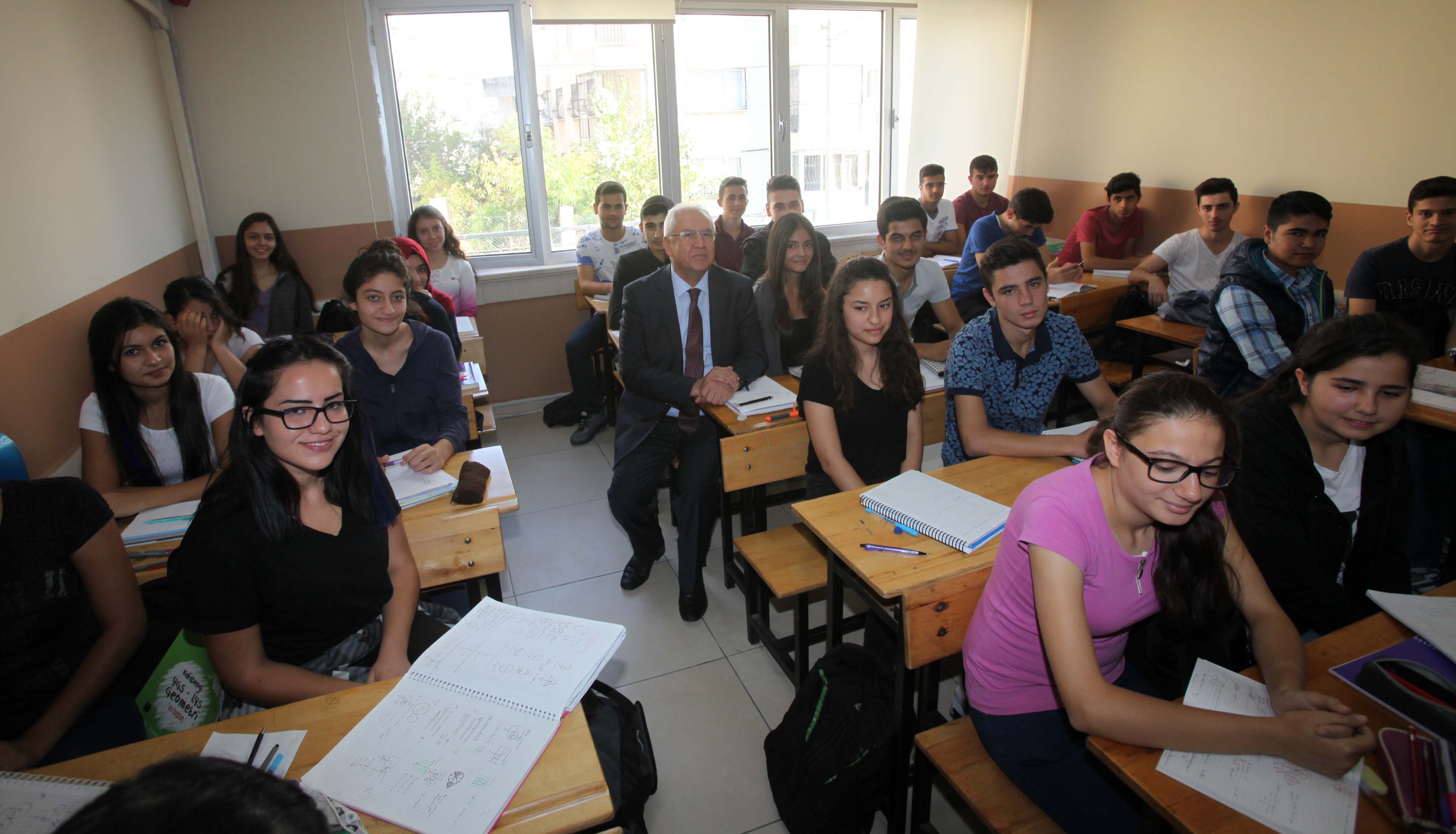 KARBEM, gençlerin hayallerini gerçekleştiriyor