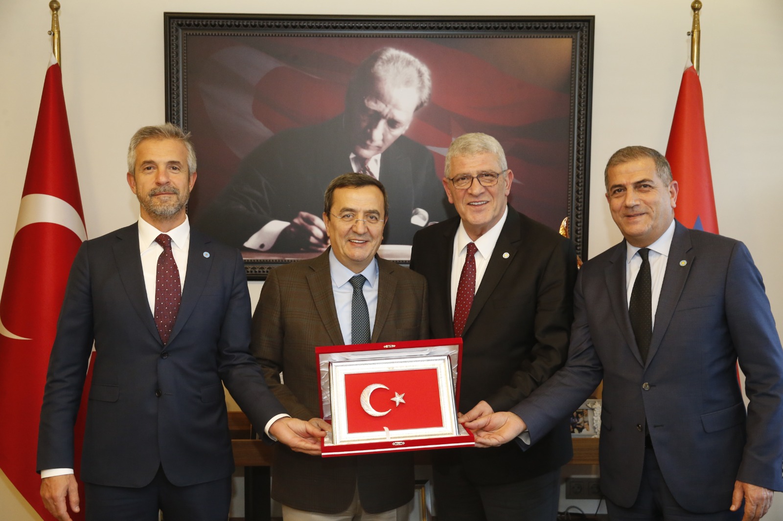 İYİ Parti'den İzmir turu