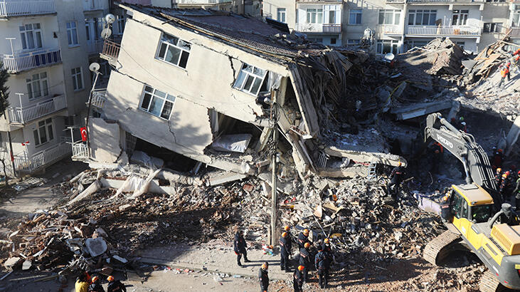 6.8'lik deprem Türkiye'yi sarstı: Neden bir deprem oluşabilir? Ceren Bingöl değerlendirdi