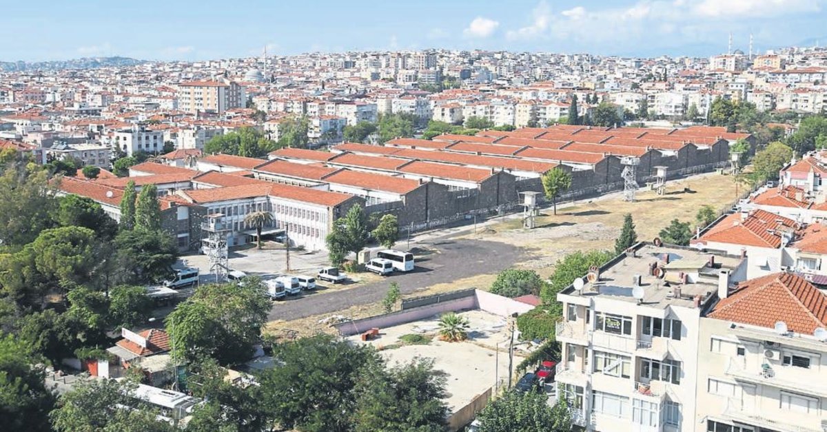 Buca Cezaevi için talimat verildi, kent merkezinden kaldırılıyor!