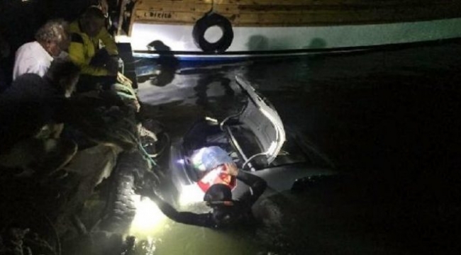 İzmir’de otomobilini denize süren sürücü yaşamını yitirdi