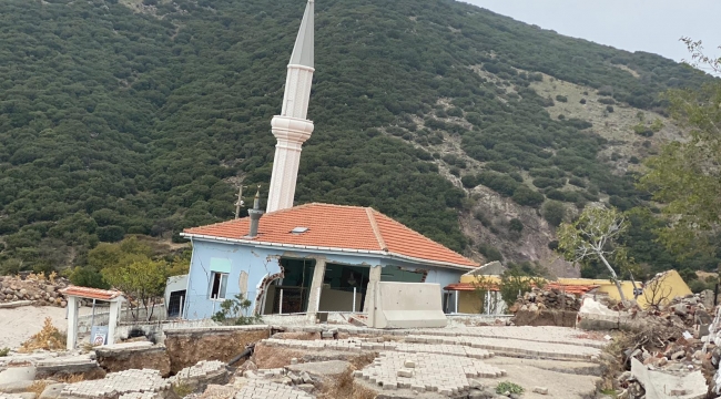 İzmir Eğridere'de heyelan isyanı: Sokakta mı kalalım?
