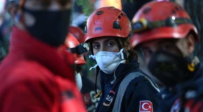 Arama ve kurtarmaya katılan itfaiyeciler pozitif!