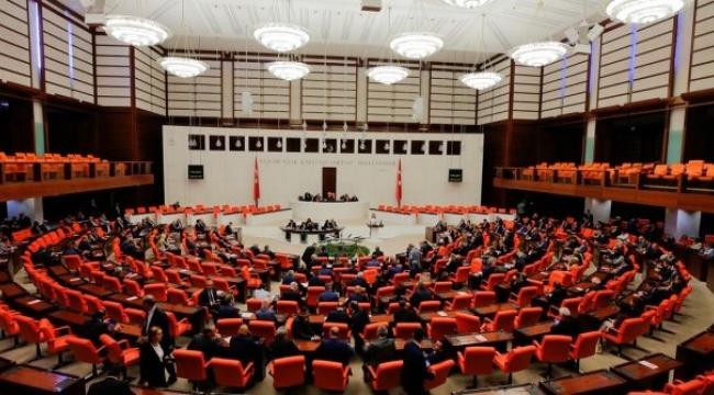 Ak Parti yeni torba yasa teklifini Meclis’e sundu: OHAL düzenlemeleri uzuyor