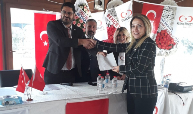 Genç Parti Torbalı'da Yeşim Demirci'yle Devam Denildi