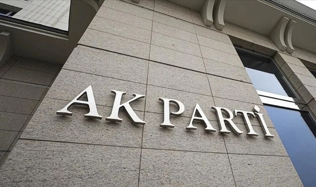 AK Parti İzmir son bir kez anket yapacak
