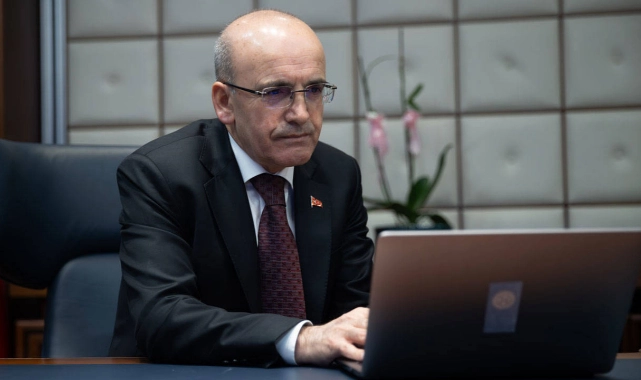 Bakan Şimşek’ten turizm açıklaması: Gelir, beklentilerin altında kaldı