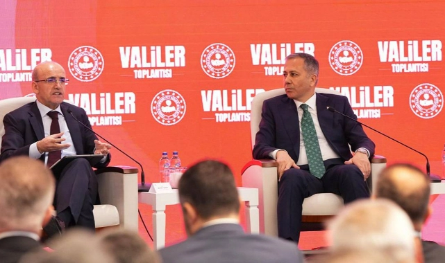 Bakan Şimşek’ten valiliklere uyarı: “Makam aracınızı satıp TOGG alın” 