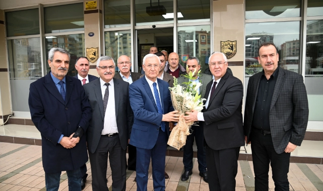 Başkan Selvitopu'ndan şoför esnafını ziyareti