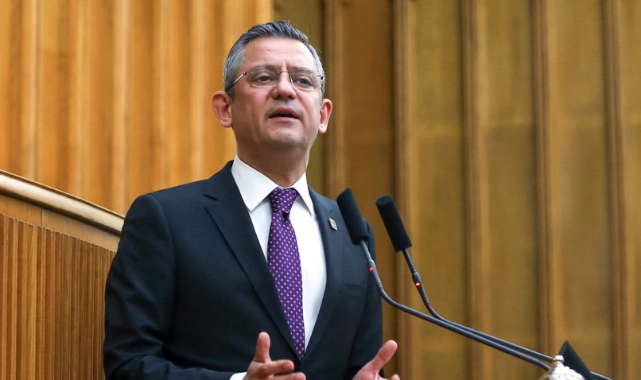 CHP Lideri Özel: İzmir Amiral gemisidir, sancak taşıyor