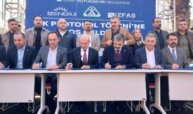 İzBB'de ek protokol bayramı: "Mücadeleyi büyüteceğiz ki insanca yaşayalım"
