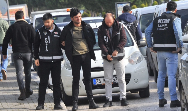 İzmir gümrüğünde büyük operasyon. Türkiye tarihinde böyle para yok