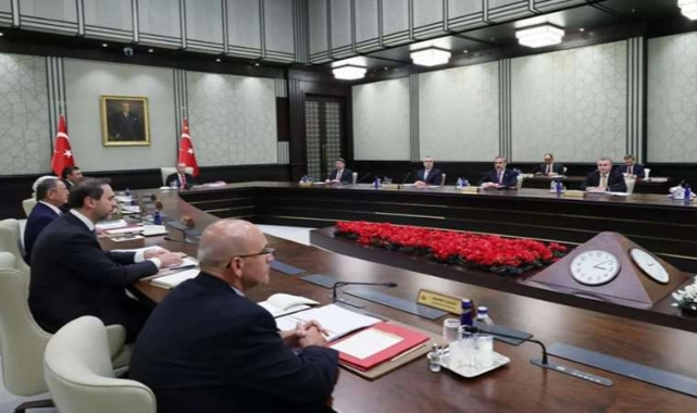 Kabine toplanıyor: Gündemde emekli maaşı var 