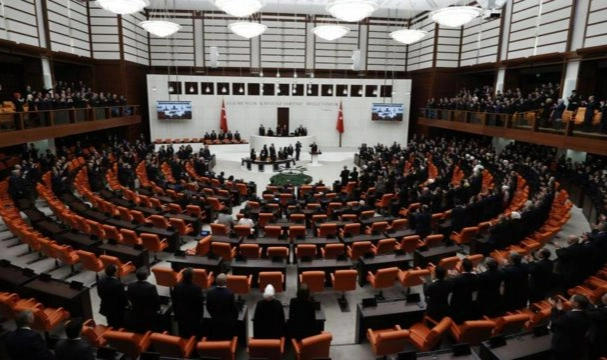 Milletvekillerinin yeni maaşı 200 bin lirayı geçti