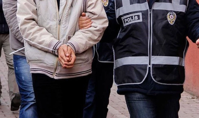 3 FETÖ mensubu yakalandı