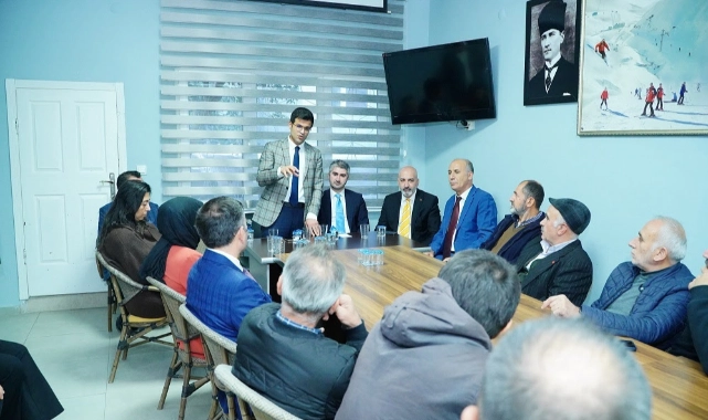 AK Partili Kırkpınar'dan hemşehri derneklerine bina sözü