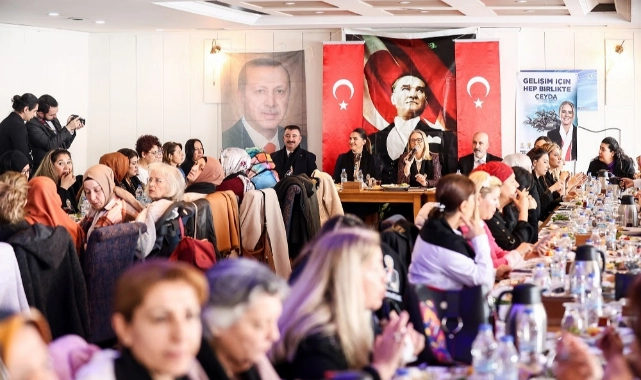 AK Partili Konak Belediye Başkan Adayı Çankırı'dan CHP'li Başkan Batur'a ziyaret