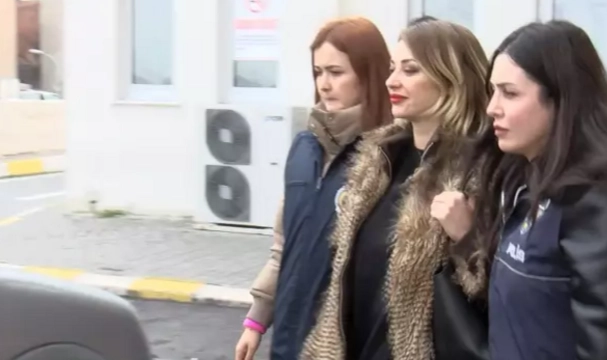 Altaylı'dan iddia: Feyza Altun gözaltına alınırken rakı içip ağlamış