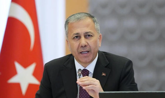 Bakan Yerlikaya duyurdu: Üç suç örgütü çökertildi 