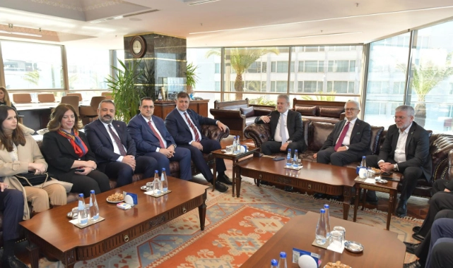 Tugay: Başkan olursam siyasi konuları bir kenara bırakacağım