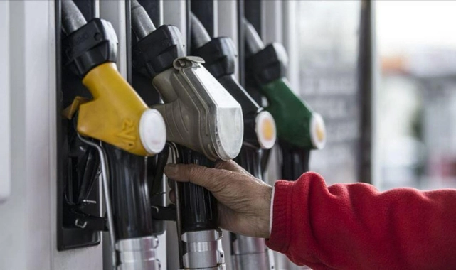 Benzine dev zam pompaya yansıdı
