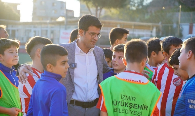 Bilal Kırkpınar Bayraklı'da gençlerle buluştu: "Çileye son vereceğiz" 