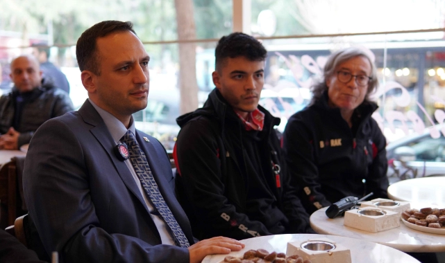 Bornova adayı Ömer Eşki: "Afetlere karşı dirençli Bornova hedefimiz var"