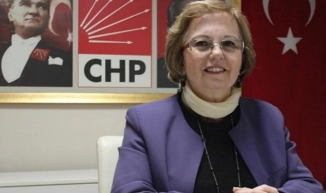 CHP Karaburun'da aday krizi: Belediye Başkan Adayı Balcı'nın ilçe başkanlığına girişi engellendi! 