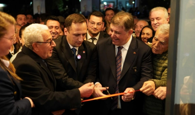 CHP’li Eşki’den miting gibi açılış