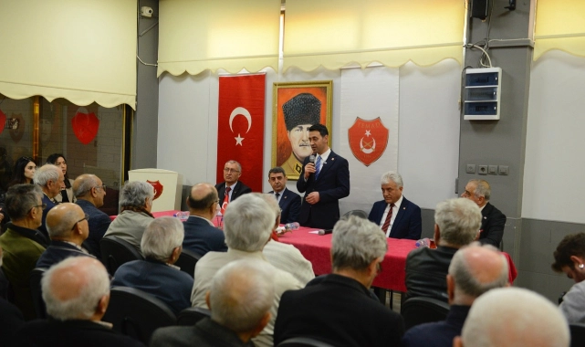 CHP’li İrfan Önal emekli astsubaylarla buluştu