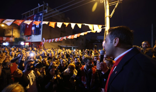 Doğduğu mahallede miting gibi buluşma