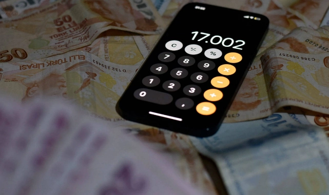 Enflasyon Raporu’nda asgari ücret detayı: Ara zamma kapı kapatıldı 