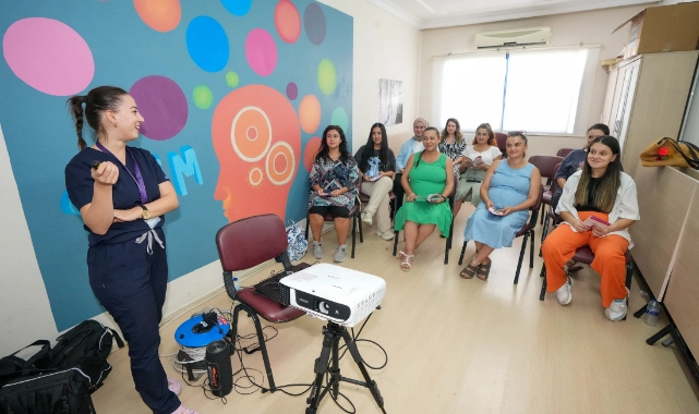 Gaziemirli anne adayları, Gebe Okulu’nda doğuma hazırlanıyor