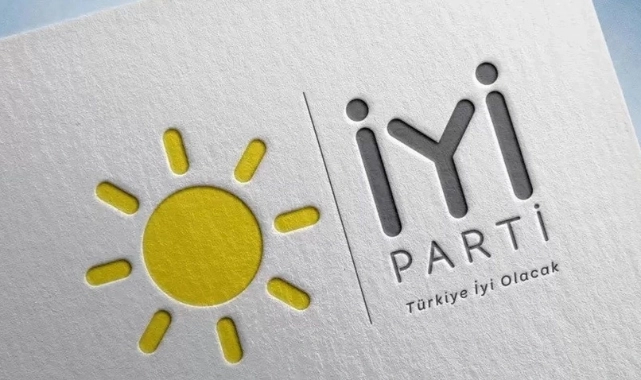 İYİ Parti’de yaprak dökümü: “Akşener timsah gözyaşları döküyor” 