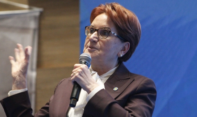 İYİ Parti lideri Akşener İzmirlilere seslendi: “Manevi korkulara boyun eğmeyin”