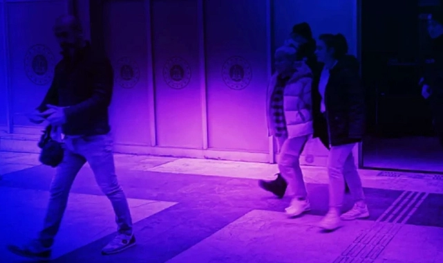 İzmir bu fuhuş evini konuşuyor: Öğrenciye özel indirim yapmışlar!
