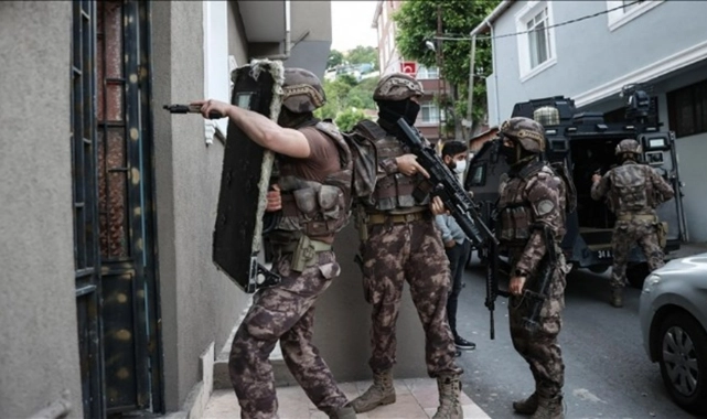 İzmir’den de gözaltılar var… 74 ilde silah kaçakçılığı operasyonu  