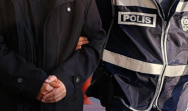 Polis ekiplerine ateş açan 2 şüpheli yakalandı