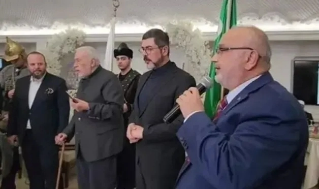 Roksan Kunet Özkan'dan "Atatürk'e hakaret" açıklaması: "Saygı sınırlarını aşan hiçbir beyanı kabul etmeyiz"