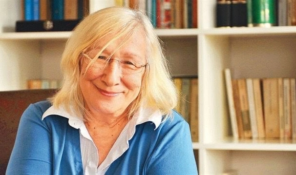 Yazar Alev Alatlı hayatını kaybetti