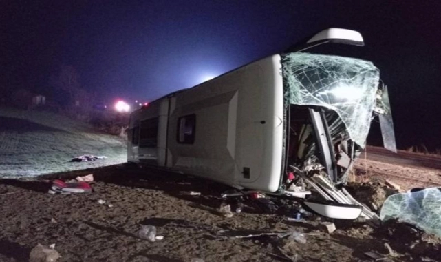 Yozgat'ta otobüs kazası: 19 yaralı var