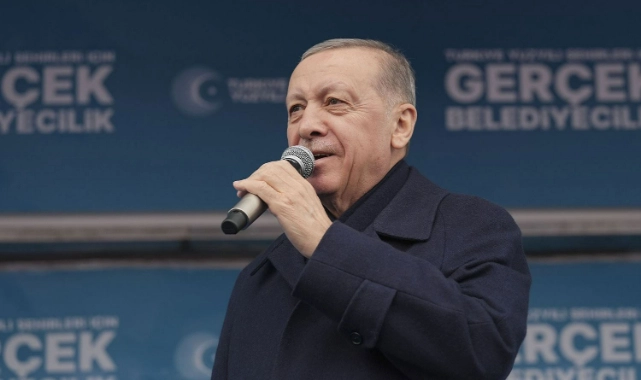 AK Parti mitinginde şeriat sloganları