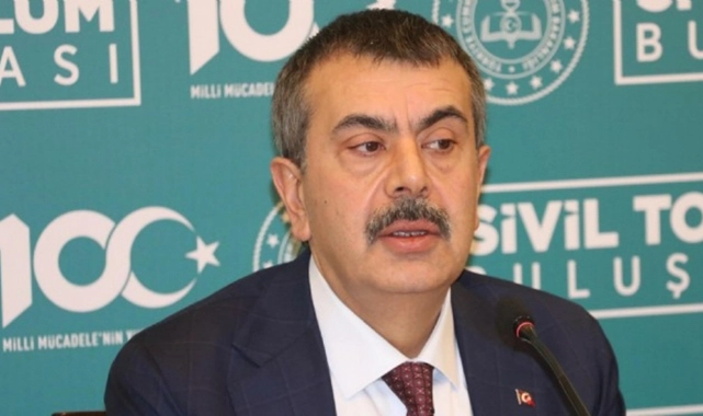 Bakan Tekin’den İzmir’de yerel yönetimlere imar tepkisi: “Belediye bize imar izni vermiyor!”