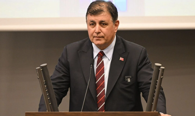 Başkan Tugay: "Yeni ve planlı sanayi bölgeleri kuracağız"