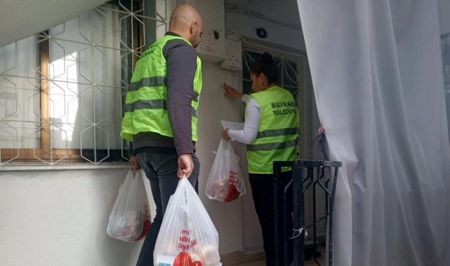 Bayraklı Belediyesinden 13 bin kişiye iftar paketi