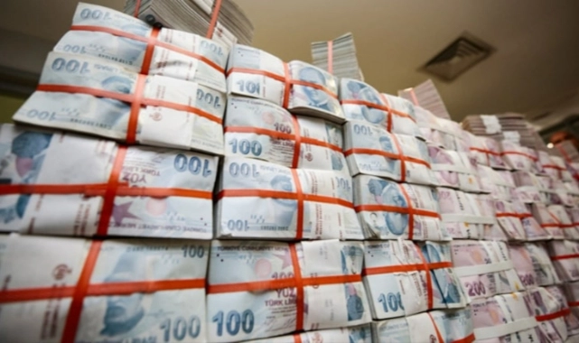 Beş senenin parası bir yılda buhar oldu 