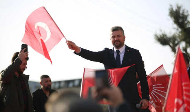 Buca'da miting gibi açılışlar: "Bizim kurduğumuz ittifak halkımızla"