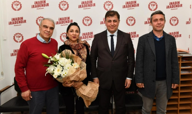 Cemil Tugay, TİP İzmir İl Örgütü'nü ziyaret etti
