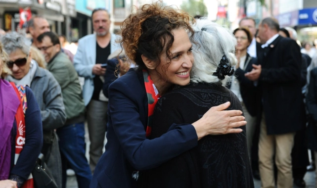 CHP Karşıyaka Adayı Yıldız Ünsal’dan sandık çağrısı: “Oyumuza sahip çıkalım”